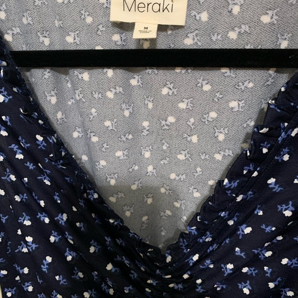 Blue shirt summer new  tie at the top V - Picture 4 of 5